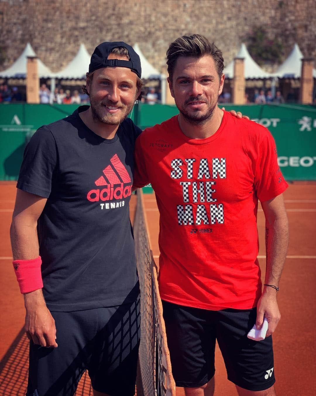 スタニスラス・ワウリンカさんのインスタグラム写真 - (スタニスラス・ワウリンカInstagram)「Before practice with @lucaspouille 😁🔜🏃🏻‍♂️⚡️🎾💥🔋❗️ #fresh #tennis #practice #hardwork #friends」4月18日 21時24分 - stanwawrinka85