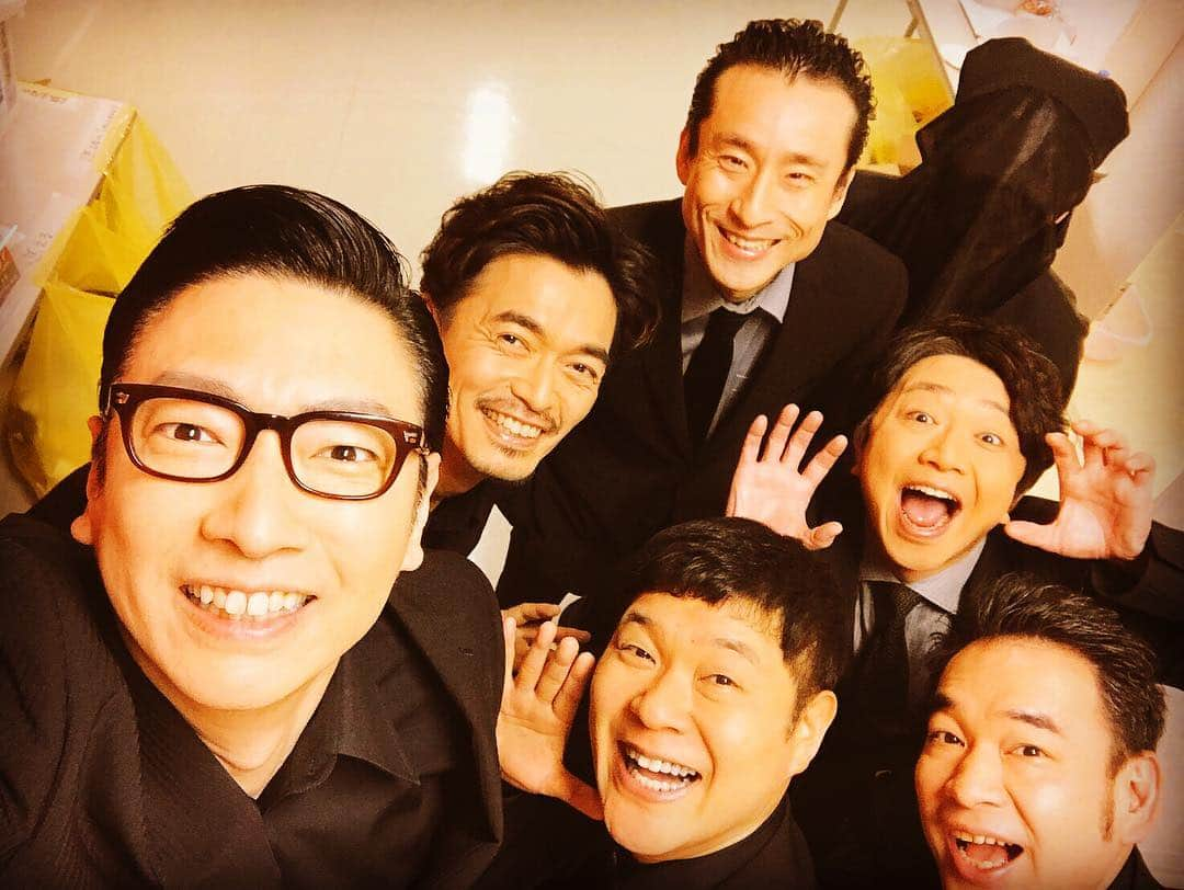 加藤啓さんのインスタグラム写真 - (加藤啓Instagram)「カジャラ4『怪獣たちの宴』、地元豊橋にて大千秋楽を迎えました。  ご覧頂いた皆様、いっぱい笑い声をありがとうございます🙌  今回、コントを愉しみながらずっと練り続ける小林賢太郎さんに感銘を受けました。  そして、なだぎ武さんをはじめ、刺激的な（すぐフザケる）共演者の方々にまったく飽きませんでした。感謝です！  ガオー！  #カジャラ #カジャラ4」4月18日 21時36分 - kato_kei