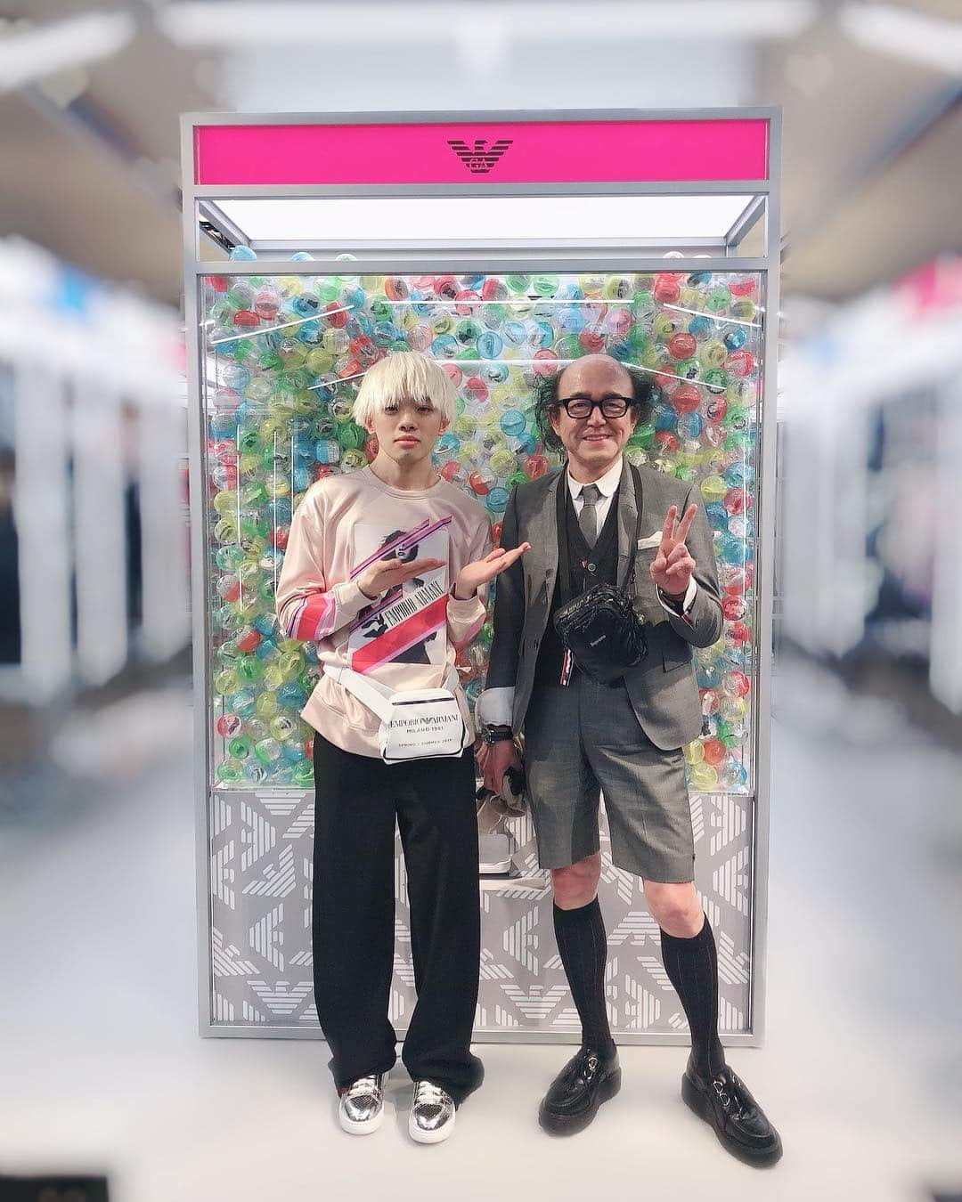 FashionDreamer Dさんのインスタグラム写真 - (FashionDreamer DInstagram)「. 4/18 thurs “EMPORIO ARMANI Aoyana store with Masafumi Suzuki”. ㅤ Fashion “All ARMANI women’s wear and sneaker”. ㅤ ㅤ ＜Info＞ EMPORIO ARMANI Aoyama (Tokyo) store pop up  4/18 thurs - 4/28 sun #イーグルアーケード #EAgleArcade . ㅤ ㅤ ㅤ ㅤ ガチャポンやお菓子のクレーンゲーム遊びがとても懐かしく、祖父と過ごした日々を思い出し、懐かしい気持ちになりました。 ㅤ ファッションでこのような気持ちになるのは初めてのことで自分でも驚きました。 ㅤ この度はありがとうございました☺︎ あと、なんともスケールが大きい！そして美しい ㅤ ㅤ ㅤ  ㅤ ㅤ ・🇮🇹&🇦🇺&🇸🇲&🇨🇭&🇻🇦 4/18 giovedì "EMPORIO ARMANI Negozio Aoyana con Masafumi Suzuki". Coordinare "Tutte le donne e le sneaker ARMANI".ㅤ ㅤ ㅤ ㅤ ㅤ ・🇰🇷 4/18 thurs "EMPORIO ARMANI 스즈키 마사후미와 아오야나 점". "모든 ARMANI 여성 의류 및 운동화"를 조정하십시오.  ㅤ  ㅤ ・🇹🇭 4/18 "ร้าน EMPORIO ARMANI Aoyana กับ Masafumi Suzuki"  ประสานงาน“ เสื้อผ้าและรองเท้าของผู้หญิงทุกคนของ ARMANI”  ㅤ  ㅤ ・🇮🇶&🇾🇪&🇸🇩&🇪🇬&🇪🇷&🇦🇺&🇰🇼&🇰🇲&🇶🇦&🇸🇦&🇩🇯&🇸🇾&🇴🇲&🇹🇩&🇹🇳&🇧🇭 ‎4/18 الخميس "متجر EMPORIO ARMANI Aoyana مع ماسافومي سوزوكي". ‎ تنسيق "جميع ملابس النساء من أرماني وملابسها". ㅤ ㅤ  ㅤ ・🇫🇷&🇼🇫&🇨🇦&🇬🇦&🇨🇲&🇬🇳&🇬🇵&🇨🇮&🇰🇲&🇨🇬&🇨🇩&🇧🇱&🇵🇲&🇩🇯&🇯🇪&🇨🇭&🇸🇨&🇸🇳🇹🇩&🇹🇳&🇹🇬&🇳🇪&🇳🇨&🇭🇹 4/18 jeu. “Magasin EMPORIO ARMANI Aoyana avec Masafumi Suzuki”.ㅤ Coordonnez "Tous les vêtements et baskets femme ARMANI". ㅤ  ㅤ ㅤ ・🇪🇸&🇮🇨&🇦🇷&🇺🇾&🇪🇨&🇸🇻&🇨🇺&🇬🇹&🇨🇷&🇨🇴&🇨🇱&🇩🇴&🇳🇮&🇵🇦 4/18 thurs "EMPORIO ARMANI Aoyana tienda con Masafumi Suzuki". Coordina “Todas las zapatillas y zapatillas de mujer de ARMANI”. ㅤ ㅤ ㅤ ㅤ ・🇩🇪&🇦🇹&🇹🇬&🇨🇭&🇳🇦 4/18 thurs “EMPORIO ARMANI Aoyana Laden mit Masafumi Suzuki”. Koordinate "Alle ARMANI Damenbekleidung und Sneaker". ㅤ ㅤ ㅤ ㅤ ・🇧🇷&🇦🇴&🇨🇻&🇬🇼&🇸🇹 4/18 de quinta loja “EMPORIO ARMANI Aoyana com Masafumi Suzuki”. Coordenar “todo o desgaste e tênis das mulheres ARMANI”. ㅤ ㅤ ㅤ ㅤ ㅤ ・🇨🇳&台湾&香港&上海 4月18日 木“与鈴木正文合作的EMPORIO ARMANI 青山東京商店”。 协调“所有ARMANI女装和运动鞋”。 ㅤ ㅤ ㅤ ㅤ ㅤ」4月18日 22時17分 - d_japanese