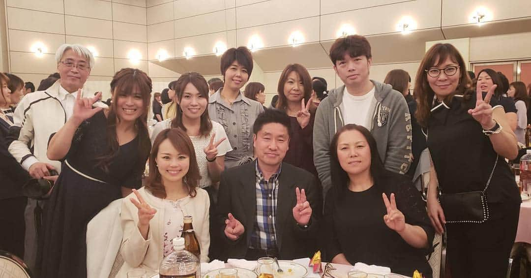 安藤瞳さんのインスタグラム写真 - (安藤瞳Instagram)「宮崎オープン！前夜祭パーティーでした✨ 大好きな同期の皆んなと集まれる貴重な機会でもあります😊  いつも、本当に沢山のアマチュア選手の皆さんにもご参加いただき本当に素敵な大会です‼️ 明日から頑張ります✨ 私はＡシフトで投球です！ 応援宜しくお願いします‼️ #宮崎オープン #宮崎 #JPBA」4月18日 22時28分 - hitomiandoh