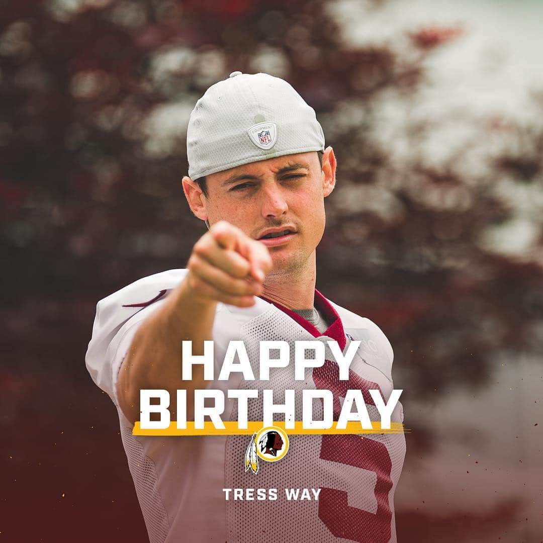 ワシントン・レッドスキンズさんのインスタグラム写真 - (ワシントン・レッドスキンズInstagram)「Double tap to wish the 1 of 1, @tress_way a happy birthday! #HTTR」4月18日 23時36分 - commanders