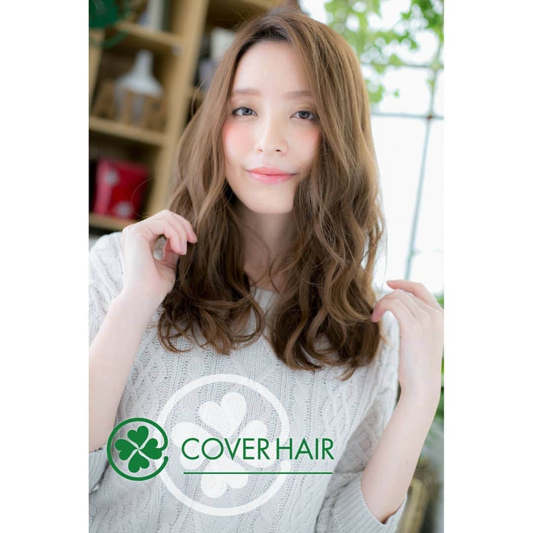 浦和の美容室、美容院｜COVER HAIRカバーヘアーさんのインスタグラム写真 - (浦和の美容室、美容院｜COVER HAIRカバーヘアーInstagram)「『女っぽさ全開…アシンメトリーロング』 ・ カバーヘアー COVER HAIR bliss 戸田公園店 ・ 戸田公園西口徒歩30秒 埼玉県戸田市本町4-16-17　熊木ビル1F TEL:048-420-6022 ・ http://www.cover-s.jp/todakoen/ ・ Styling coverhair group COVER HAIR bliss 北浦和店 棟方 千捺 @chinatsu_67 ・ Produce by Tanimoto kazunori @lupin_1969 @kazu_tanimoto ・ 大宮・浦和を中心に #美容室 #美容院 を10店舗展開するカバーヘアー ・ 戸田公園の美容院・美容室なら #戸田公園美容室bliss戸田公園店 #戸田公園美容院bliss戸田公園店 ・ 私たちは #ヘアスタイル を通してお客様の毎日の幸せを【COVER】する存在でありたい。 ・ あなたの好みに合わせてスタイルを選べる #ヘアカタ ・ #ミディアム から #ロング までOK！ #ゆるふわパーマ がかわいい♪ ・ やっぱり #ボブ がかわいい♪ #ボブヘアスタイル ☺ ・ 外国人風♪ランダム #ふんわりカール で大人可愛い #ショートヘア ☺ ・ #カット はお客様のライフスタイルに合わせた再現性の高いデザインを大切にしています☺✂ ・ #ゆるふわ感 #リッジ感 #ボリューム感 など、様々な質感の #パーマ が選べます☺ ・ 乾かすだけで“簡単にキマル”“パサつき知らず”“驚きの艶”を叶える #デジタルパーマ ☺ ・ #縮毛矯正 でトリートメントみたいな #ストレート を実現☺ ・ #アプリエカラー でダブルカラーをしなくても外国人のような透明感のある髪の毛が手に入ります☺ #アプリエ ・ #アディクシーカラー はこのカラーでしか出せない色味をたっぷり存分に味わうことができます☺ #アディクシー ・ #美容室求人 #美容院求人 一緒に働ける仲間を募集しています☺ ・ #美容師募集 社保完備で高待遇。人気サロンなので新規のお客様も多数来店☺ ・ #スタイリスト募集 「このサロンのスタッフでよかった！」周りに自慢したくなる環境です☺ ・ #アシスタント募集 成長する自分を楽しみながら、がんばれる。自分のサロンが大好きになる☺ ・ クーポンはこちら⇒http://www.cover-s.jp/todakoen/campaign/」4月18日 23時48分 - coverhair