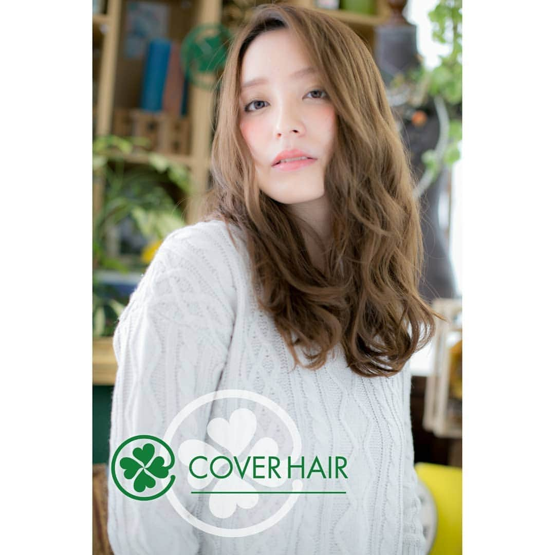 浦和の美容室、美容院｜COVER HAIRカバーヘアーさんのインスタグラム写真 - (浦和の美容室、美容院｜COVER HAIRカバーヘアーInstagram)「『女っぽさ全開…アシンメトリーロング』 ・ カバーヘアー COVER HAIR bliss 戸田公園店 ・ 戸田公園西口徒歩30秒 埼玉県戸田市本町4-16-17　熊木ビル1F TEL:048-420-6022 ・ http://www.cover-s.jp/todakoen/ ・ Styling coverhair group COVER HAIR bliss 北浦和店 棟方 千捺 @chinatsu_67 ・ Produce by Tanimoto kazunori @lupin_1969 @kazu_tanimoto ・ 大宮・浦和を中心に #美容室 #美容院 を10店舗展開するカバーヘアー ・ 戸田公園の美容院・美容室なら #戸田公園美容室bliss戸田公園店 #戸田公園美容院bliss戸田公園店 ・ 私たちは #ヘアスタイル を通してお客様の毎日の幸せを【COVER】する存在でありたい。 ・ あなたの好みに合わせてスタイルを選べる #ヘアカタ ・ #ミディアム から #ロング までOK！ #ゆるふわパーマ がかわいい♪ ・ やっぱり #ボブ がかわいい♪ #ボブヘアスタイル ☺ ・ 外国人風♪ランダム #ふんわりカール で大人可愛い #ショートヘア ☺ ・ #カット はお客様のライフスタイルに合わせた再現性の高いデザインを大切にしています☺✂ ・ #ゆるふわ感 #リッジ感 #ボリューム感 など、様々な質感の #パーマ が選べます☺ ・ 乾かすだけで“簡単にキマル”“パサつき知らず”“驚きの艶”を叶える #デジタルパーマ ☺ ・ #縮毛矯正 でトリートメントみたいな #ストレート を実現☺ ・ #アプリエカラー でダブルカラーをしなくても外国人のような透明感のある髪の毛が手に入ります☺ #アプリエ ・ #アディクシーカラー はこのカラーでしか出せない色味をたっぷり存分に味わうことができます☺ #アディクシー ・ #美容室求人 #美容院求人 一緒に働ける仲間を募集しています☺ ・ #美容師募集 社保完備で高待遇。人気サロンなので新規のお客様も多数来店☺ ・ #スタイリスト募集 「このサロンのスタッフでよかった！」周りに自慢したくなる環境です☺ ・ #アシスタント募集 成長する自分を楽しみながら、がんばれる。自分のサロンが大好きになる☺ ・ クーポンはこちら⇒http://www.cover-s.jp/todakoen/campaign/」4月18日 23時48分 - coverhair