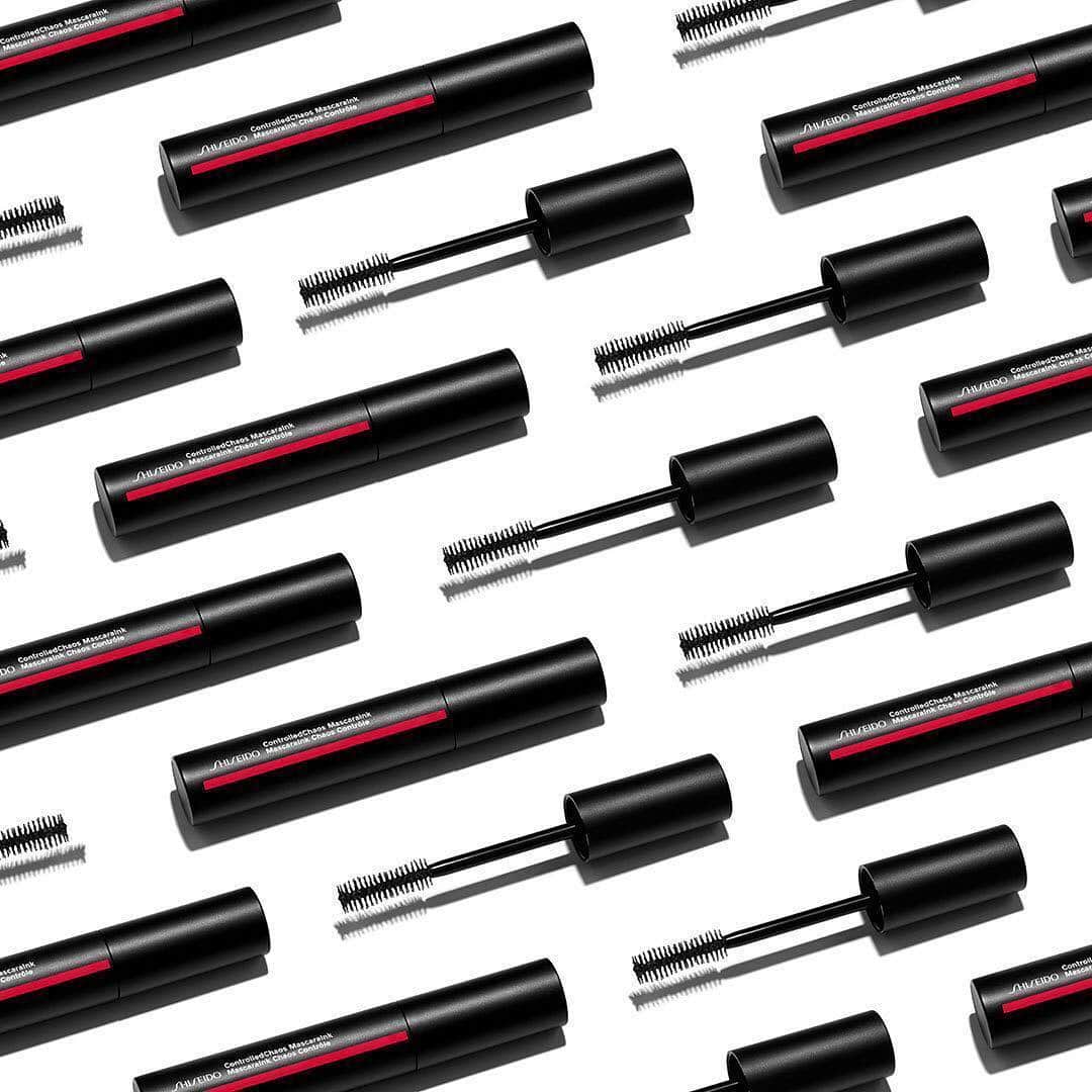 セフォラさんのインスタグラム写真 - (セフォラInstagram)「#Regram @Shiseido ・・・ Take luxe lashes to the next level with ControlledChaos MascaraInk in Black Pulse. This inky, opaque formula dramatically defines and volumizes in a single stroke. Available @Sephora.」4月18日 23時56分 - sephora
