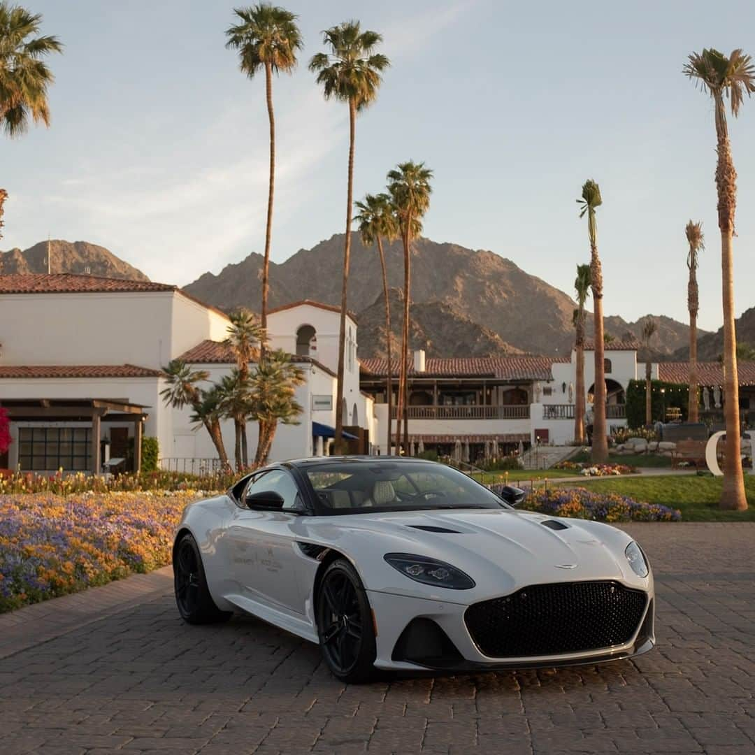 アストンマーチンさんのインスタグラム写真 - (アストンマーチンInstagram)「As the sun sets and the dust settles on the deserts of California, our April Aston Martin x Waldorf Astoria weekend comes to an end, leaving Coachella to party on. See you next time @coachella  @Waldorfastoria #LiveUnforgettable #Coachella」4月19日 0時00分 - astonmartin