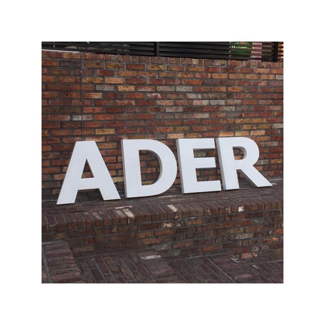 かれん（古賀かれん）さんのインスタグラム写真 - (かれん（古賀かれん）Instagram)「﻿ ﻿ ADER﻿ 今回はお洋服買った﻿ ﻿ 귀여워🥰﻿ 韓国で買えたの嬉し〜﻿ ﻿ #아더에러﻿ #ADERerror﻿ #弘大」4月19日 0時04分 - lgm_karen_official