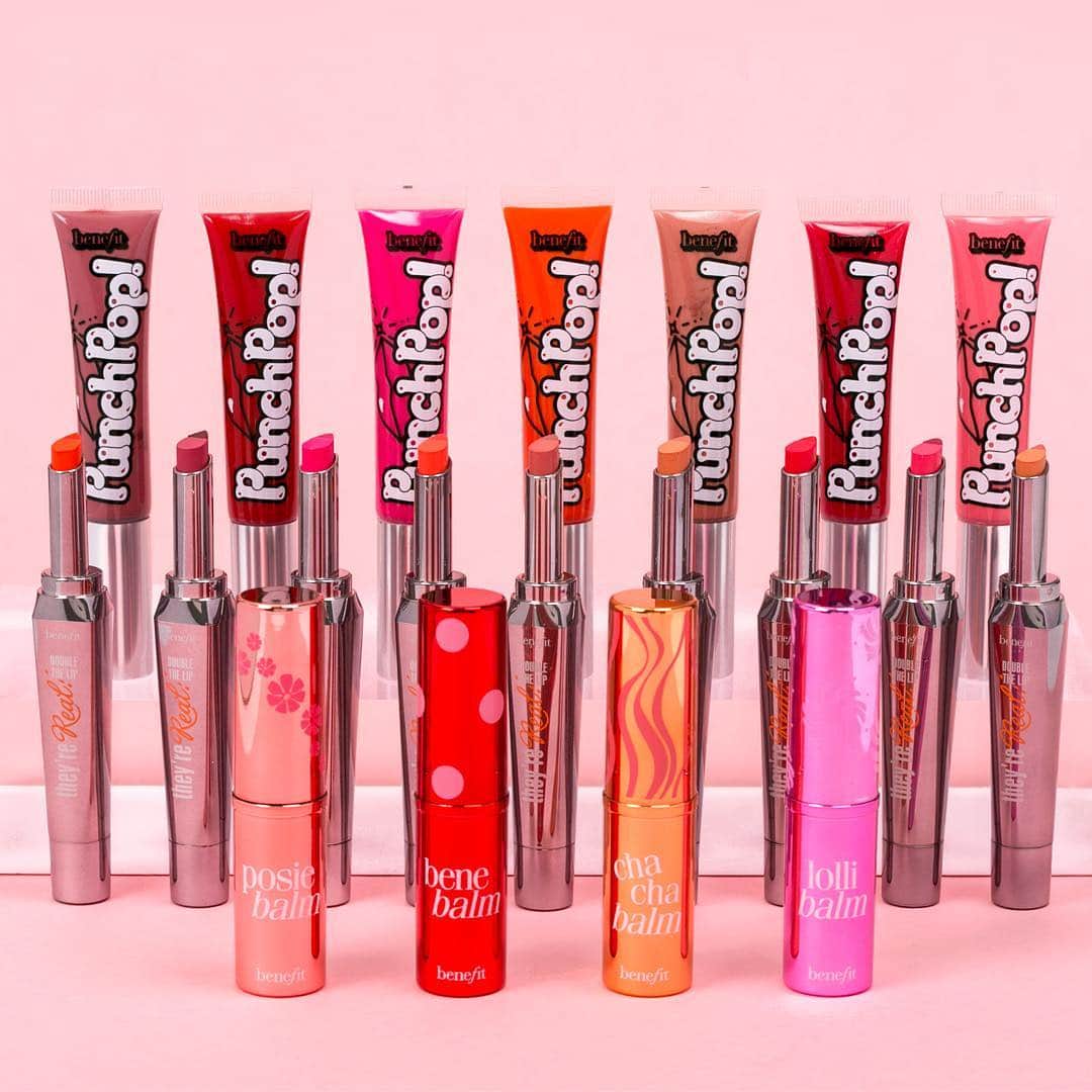 Benefit Cosmeticsさんのインスタグラム写真 - (Benefit CosmeticsInstagram)「Don’t kiss out on this deal! 💋 Shop all lip products for 50% OFF — including our #punchpop! liquid lip colors, #theyrereal! lip colors & balms — now through 4/30 on benefitcosmetics.com & in #Benefit boutiques!」4月19日 0時04分 - benefitcosmetics