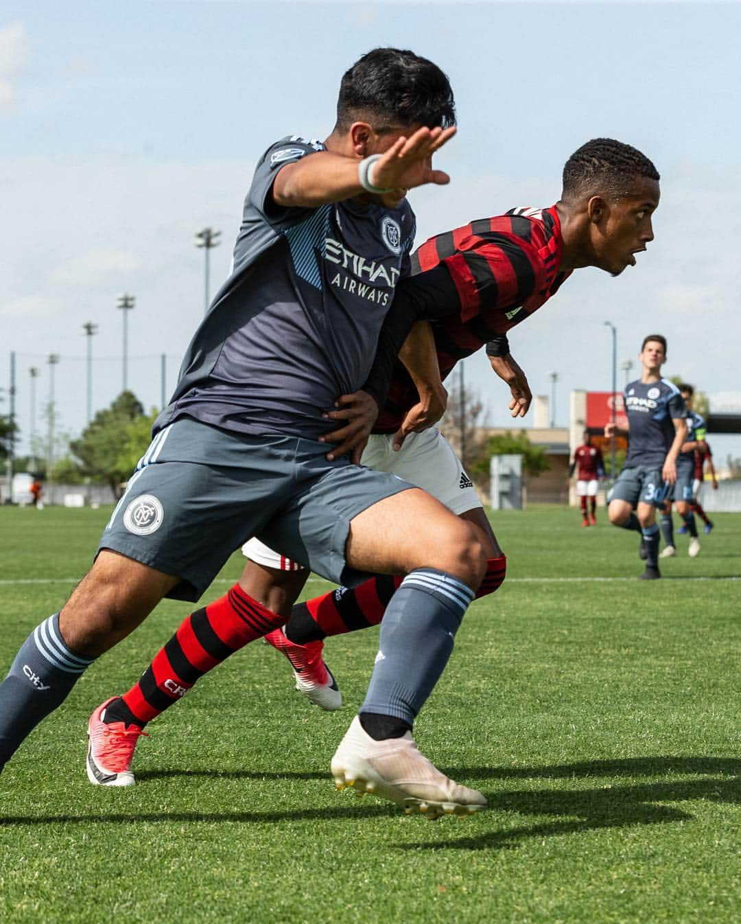 ニューヨーク・シティFCさんのインスタグラム写真 - (ニューヨーク・シティFCInstagram)「Whole lot of #GACup business goin’ on. // #NYCFCAcademy vs. @flamengo this past Tuesday, and  @torontofc on deck at 11:45AM. 🗽#ForTheCity」4月19日 0時10分 - nycfc