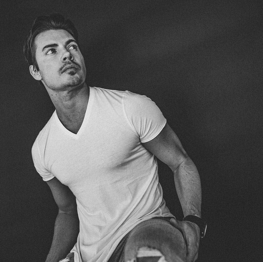 のインスタグラム：「Focused... and 🔥 fired up for what’s next. No better plan than God’s plan for ya. Be open and available. And ready... photo cred : @captnquinn」