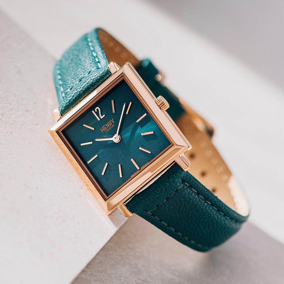 Henry London Official page of Britishさんのインスタグラム写真 - (Henry London Official page of BritishInstagram)「Everyone ready for the long weekend?  Our Stratford Heritage Square as worn by @martinapastorino89 . . . #teal #turquoise #leather #gold #goldwatch #square #squarewatch #vintagestyle #vintagedesign #classic #classicdesign #boyfriendstyle #unisex  #londondesign #britishdesign #scandistyle #sleekdesign #womw #wristwatch #wristwatchcheck #accessoriesoftheday  #wristcandy #horologie #horology #luxurywatch #lovewatches #dailywatch #midcenturydesign #timepiece #leather #stratford」4月19日 0時29分 - henrywatches