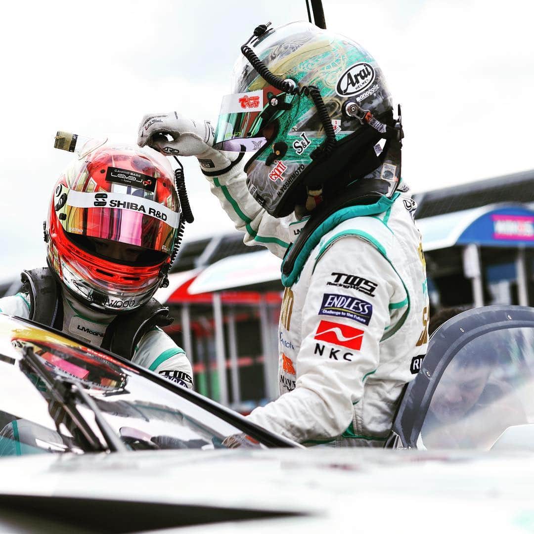 吉本大樹さんのインスタグラム写真 - (吉本大樹Instagram)「Can’t race without @exgel_motorsport anymore...!!🤤 今シーズンも #Exgel さんの #HANS パッドを使わせてもらって戦います✋🏻」4月19日 0時47分 - hiroyoshimoto