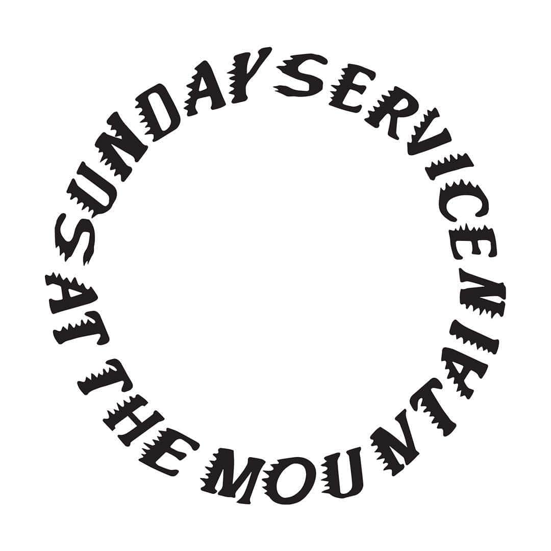 コーチェラのインスタグラム：「Sunday Service on Easter Sunday at 9am at the mountain in Camping. Shuttles, parking lots & doors open 6am. More info in bio.」