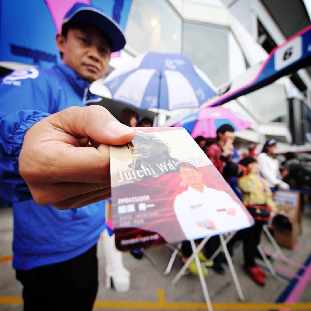 脇阪寿一さんのインスタグラム写真 - (脇阪寿一Instagram)「「三橋仁明写真館」 #supergt #rd2 #fujispeedway  #qualifying #9th #lexusteamlemanswakos #lexus #lc500 @kazuya_oshima @kentayamashita_  明日、決勝皆んなで力合わせて頑張ります💪 三橋カメラマン、いつもありがとう！」5月3日 19時32分 - juichiwakisaka