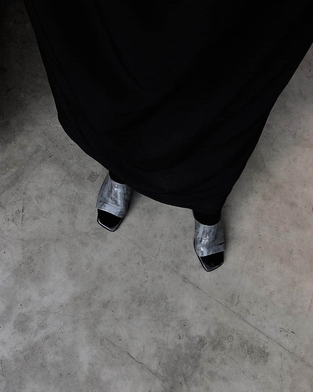 中村くるみさんのインスタグラム写真 - (中村くるみInstagram)「New sandal♥ @untishold_official #untishold」5月3日 20時43分 - __k_r_m__