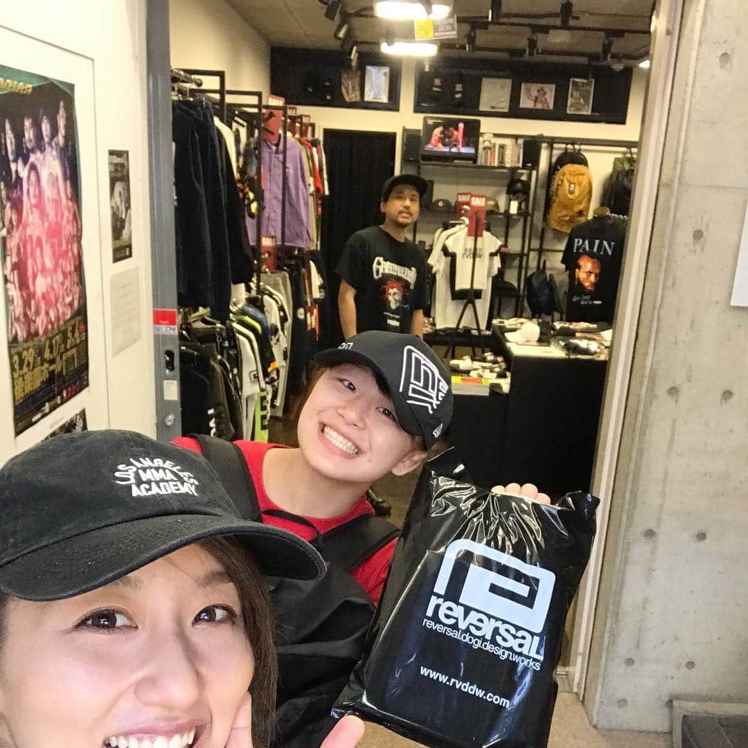 杉山しずかさんのインスタグラム写真 - (杉山しずかInstagram)「SHIBUYA HARAJUKU TAPI-TABI #with @1031yuumi  #rvddw #tapioca  #lealea #🦖🦕 #rollingcradle」5月3日 20時52分 - shizukasugiyama0211