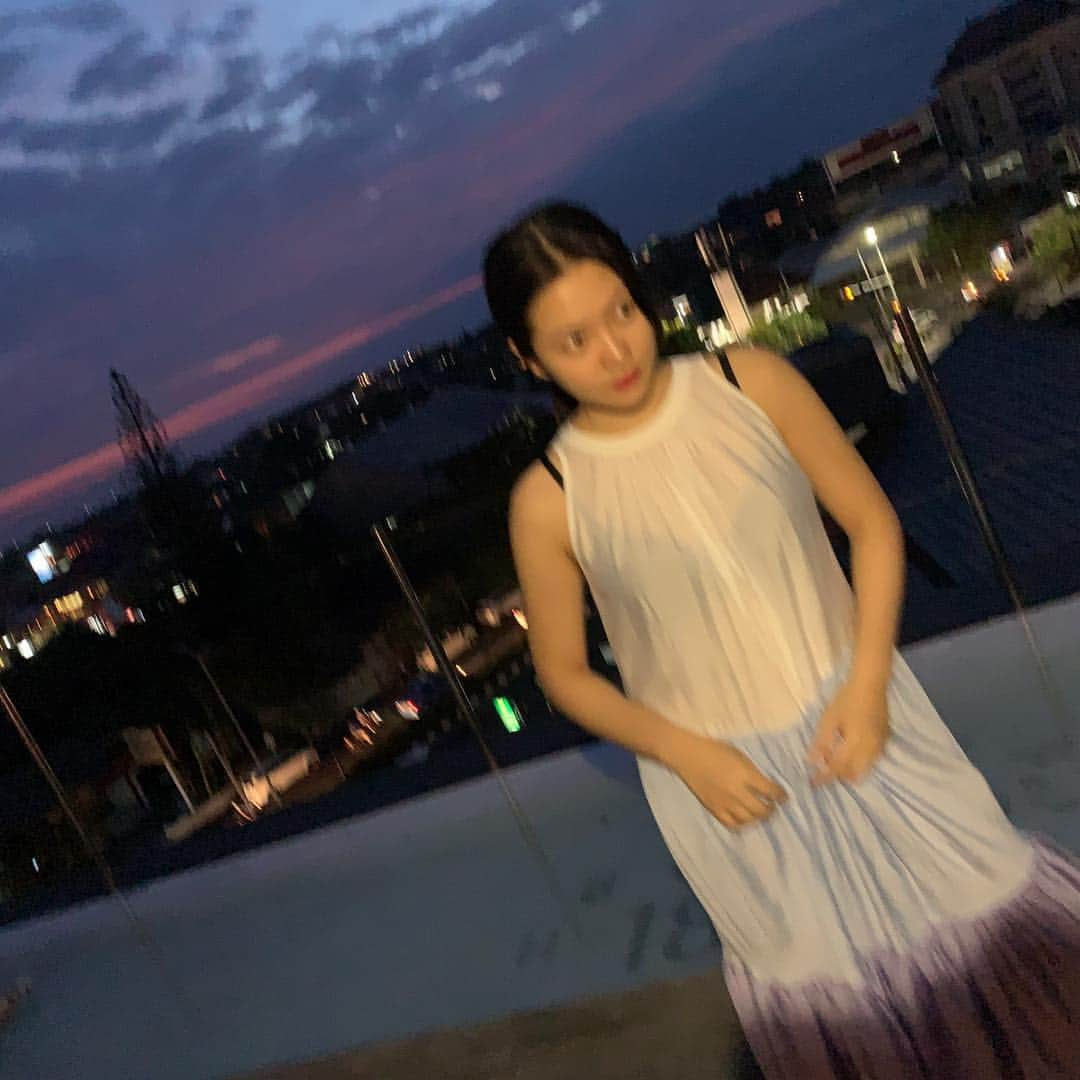 Red Velvetさんのインスタグラム写真 - (Red VelvetInstagram)「Bali💙👙🐬🌈💘🎈」5月3日 12時40分 - redvelvet.smtown