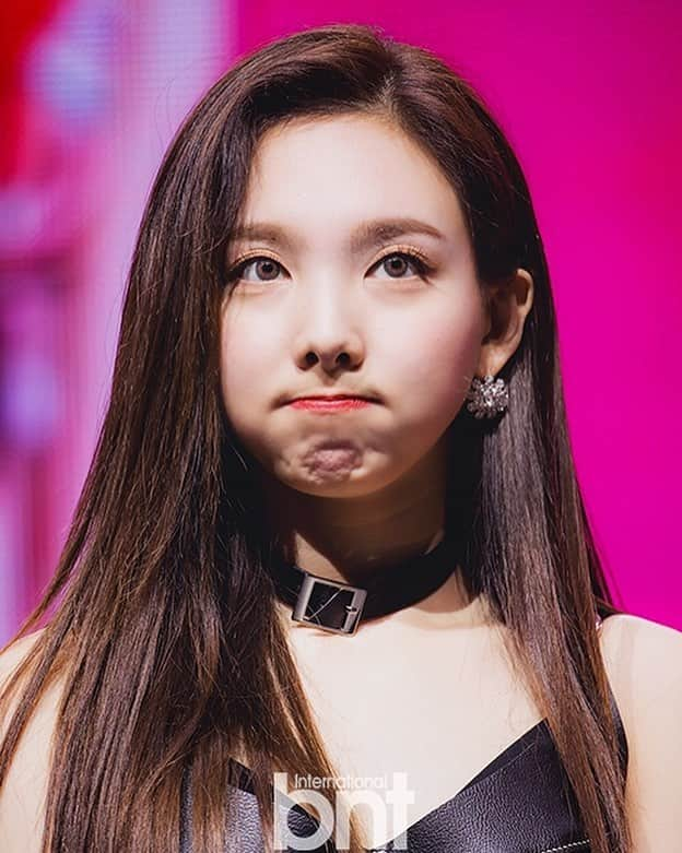 ナヨンさんのインスタグラム写真 - (ナヨンInstagram)「🐰 [190422] FANCY 쇼케이스 기사사진 #TWICE #트와이스 #NAYEON #나연 © Bnt International」5月3日 13時16分 - twicenayeon