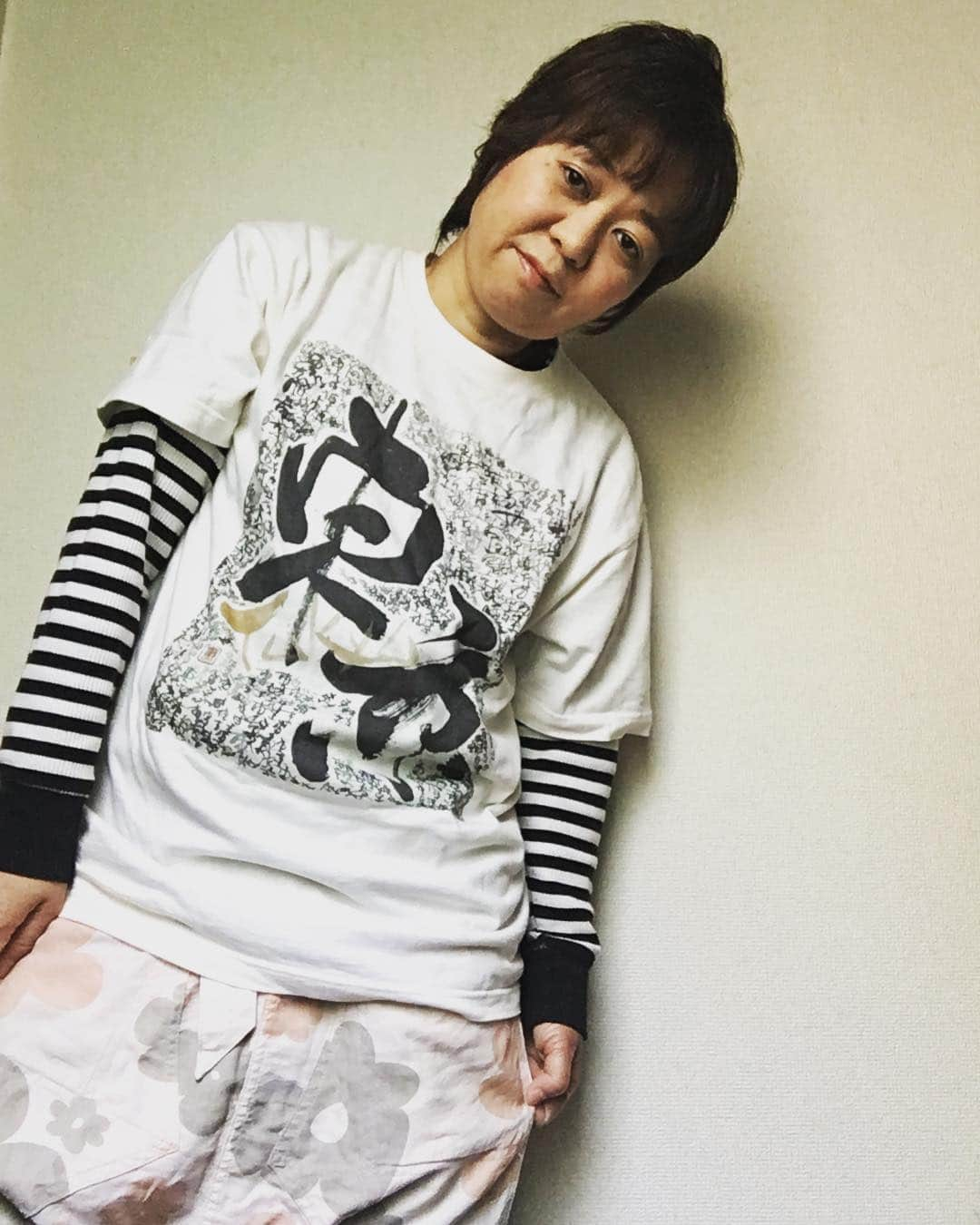 八幡カオルさんのインスタグラム写真 - (八幡カオルInstagram)「#カオズコーデ！ #自作の東京Tシャツで #おのぼりさんみたい😊 #パンツはサルエルパンツ🙈 #ノゾミイシグロ💕 #暑い！ #そして山手線意外と混んでやがる！」5月3日 13時53分 - kaoruyahata