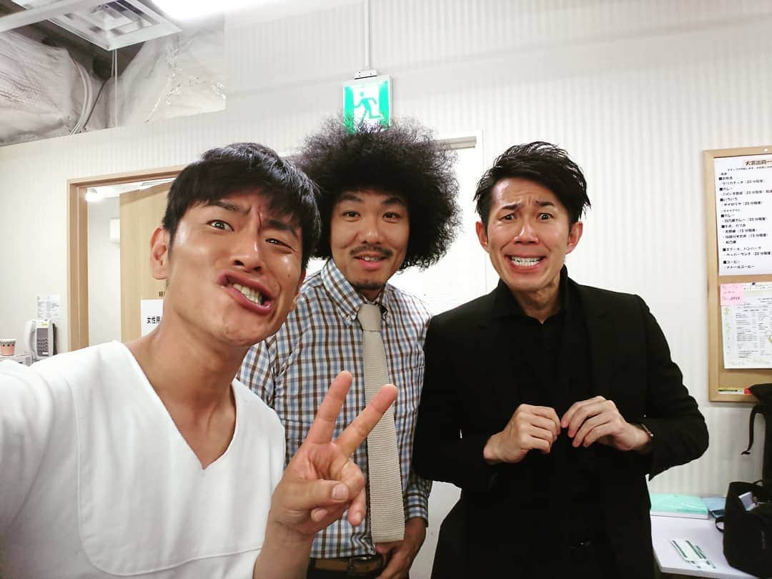 永井佑一郎さんのインスタグラム写真 - (永井佑一郎Instagram)「我々は東京3期生じゃい！  #トータルテンボス  #永井佑一郎」5月3日 14時31分 - yuichirou_nagai