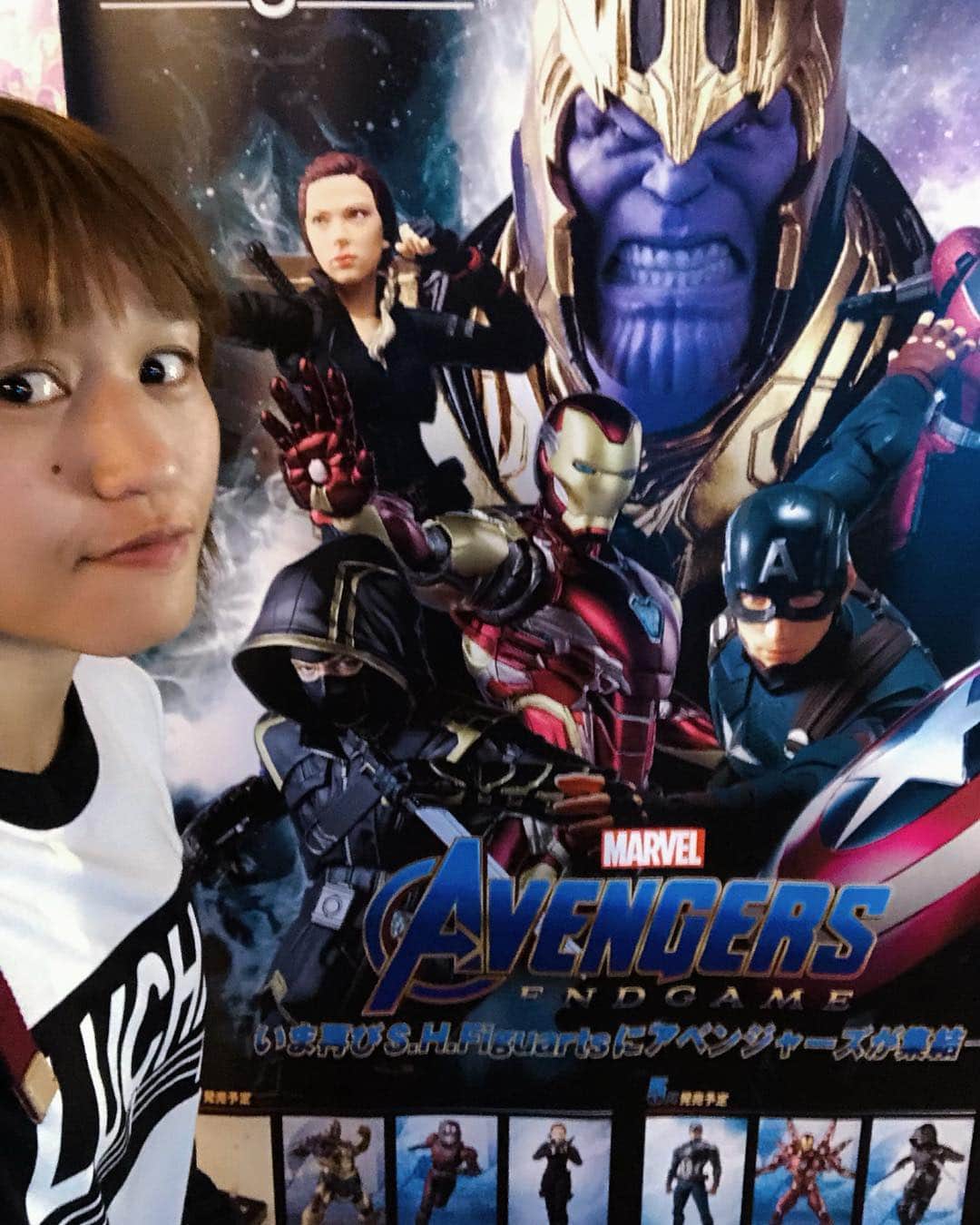 朱里さんのインスタグラム写真 - (朱里Instagram)「Avengers(^^)✨ 映画🎬🧡めっちゃ泣いた😭  #avengersendgame #avengers #endgame #movies #impressed #marvel #cool #action #shinjuku #toho #アベンジャーズ #アベンジャーズエンドゲーム #映画 #新宿 #感動 #泣いた」5月3日 15時21分 - syuri_official