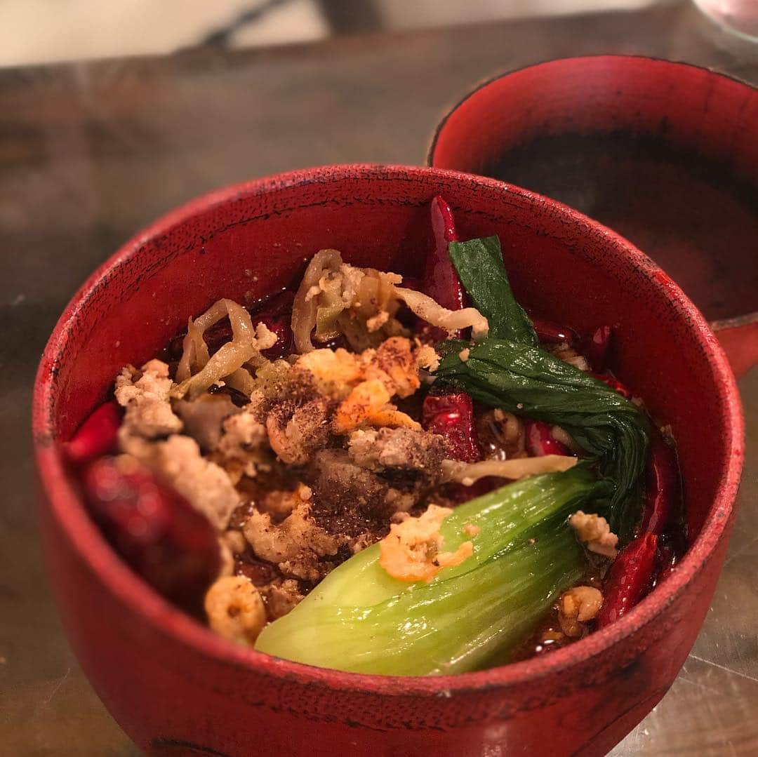 山﨑 薫さんのインスタグラム写真 - (山﨑 薫Instagram)「大阪出張ついでに家族とご飯。 飲茶美味しかった😍  #時の葉 #フードソニック に出店中 #小籠包雲丹のせ #家族ごはん #新町グルメ」5月3日 15時41分 - kaoruyamazaki906