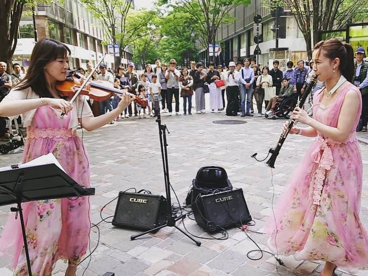 若林愛さんのインスタグラム写真 - (若林愛Instagram)「Megumi♡Keiのラフォルジュルネ💓 相方・バイオリン天野恵ちゃんと🎻 Megumi♡Kei４周年記念ライブは7/5に決定！六本木クラップス！ぜひ予定して下さい♫ #クラリネット #wearebuffet #clarinet #crampon #バイオリン #若林愛 #天野恵 #ラフォルジュルネ #エリアコンサート」5月3日 21時09分 - megumi.cl