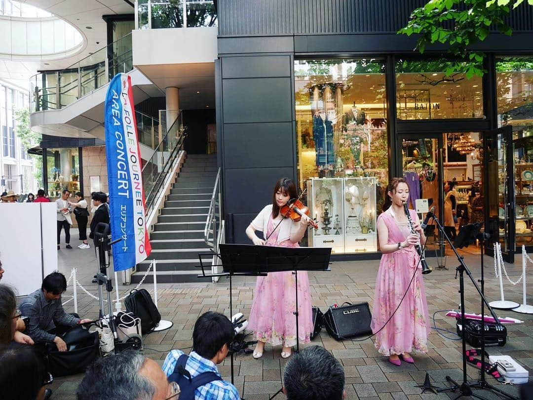 若林愛さんのインスタグラム写真 - (若林愛Instagram)「Megumi♡Keiのラフォルジュルネ💓 相方・バイオリン天野恵ちゃんと🎻 Megumi♡Kei４周年記念ライブは7/5に決定！六本木クラップス！ぜひ予定して下さい♫ #クラリネット #wearebuffet #clarinet #crampon #バイオリン #若林愛 #天野恵 #ラフォルジュルネ #エリアコンサート」5月3日 21時09分 - megumi.cl