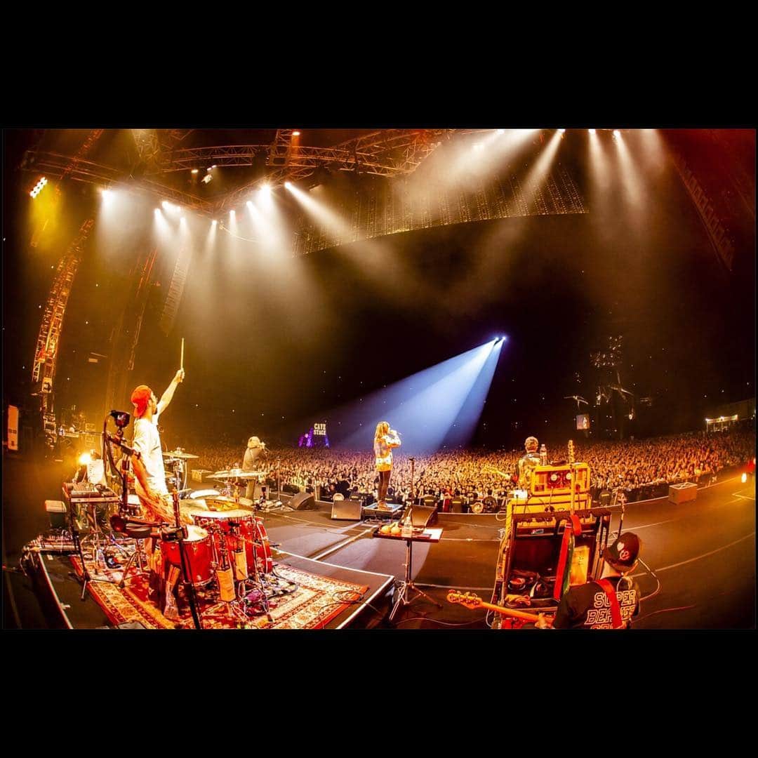 上杉研太さんのインスタグラム写真 - (上杉研太Instagram)「VIVA LA ROCK 2019ありがとうございました！！ 最高でした。  Photo by @cazrowaoki」5月3日 16時25分 - kentauesugi