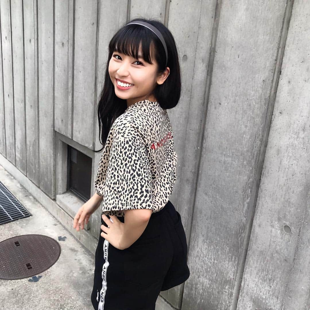 山尾梨奈さんのインスタグラム写真 - (山尾梨奈Instagram)「🐆❤️🖤 #code #147cm #低身長コーデ #携帯式コーデ #andgeebee #honeymihoney #burberry #lattice #カチューシャ」5月3日 16時20分 - yamarina_1210