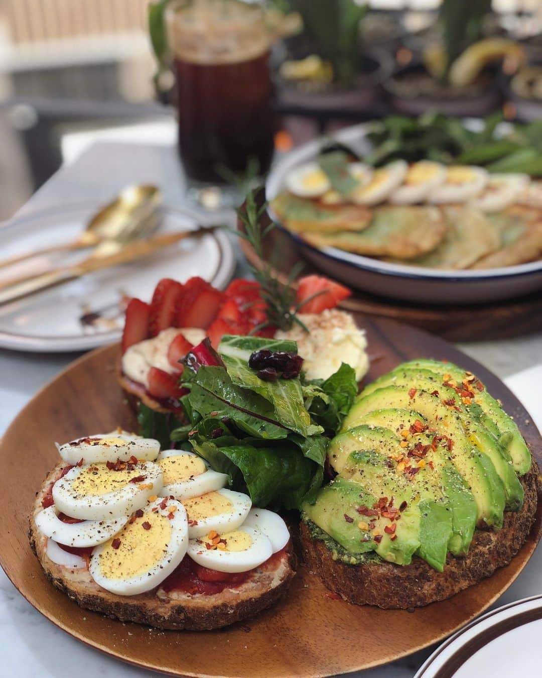 ハン・チェアさんのインスタグラム写真 - (ハン・チェアInstagram)「맛있는 🍒」5月3日 17時41分 - chaea_han