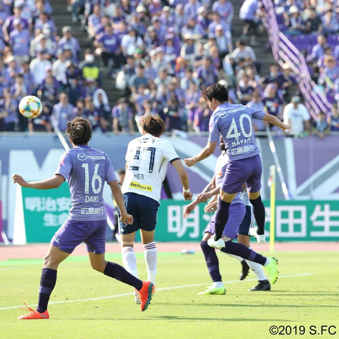 サンフレッチェ広島さんのインスタグラム写真 - (サンフレッチェ広島Instagram)「⚽明治安田生命J1リーグ第10節　試合結果⚽ サンフレッチェ広島　0-1　横浜F・マリノス 前半：0-1 後半：0-0  今季最多となる23,559名の方にご来場いただき、たくさんのご声援をありがとうございました。  #稲垣祥選手 #渡大生選手  #柏好文選手 #佐々木翔選手  #大迫敬介選手  #吉野恭平選手  #ハイネル選手  #城福浩監督  #川辺駿選手  #sanfrecce #ICHIGAN」5月3日 17時55分 - sanfrecce.official