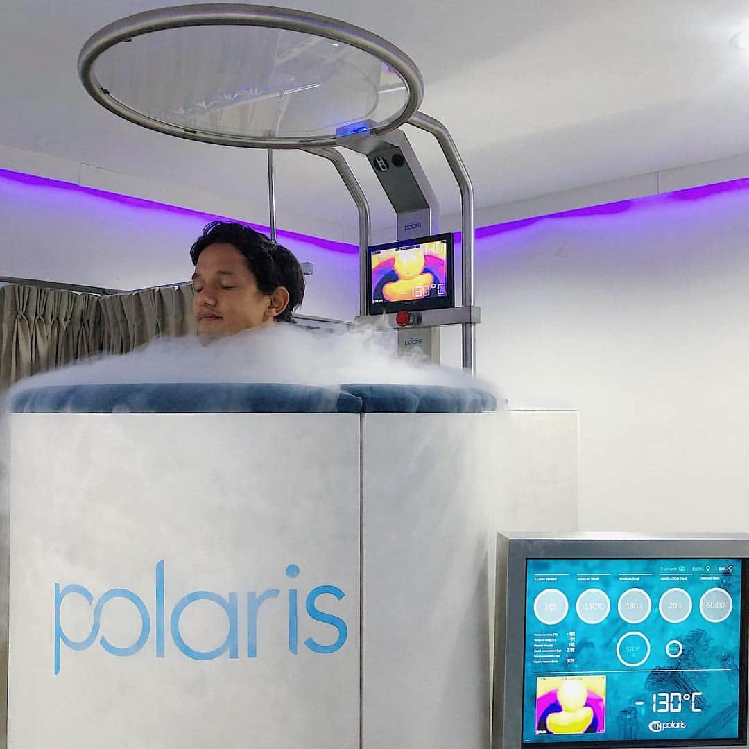 イルファン・バフディムさんのインスタグラム写真 - (イルファン・バフディムInstagram)「Relax, breath and recover! 🥶 -130c #PolarisIndonesia #Cryotherapy #BaliUnitedFC」5月3日 19時20分 - ibachdim