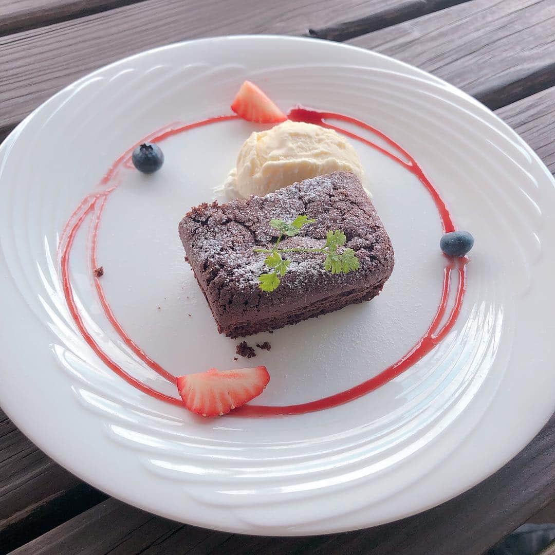 竹山佳林のグルメインスタ