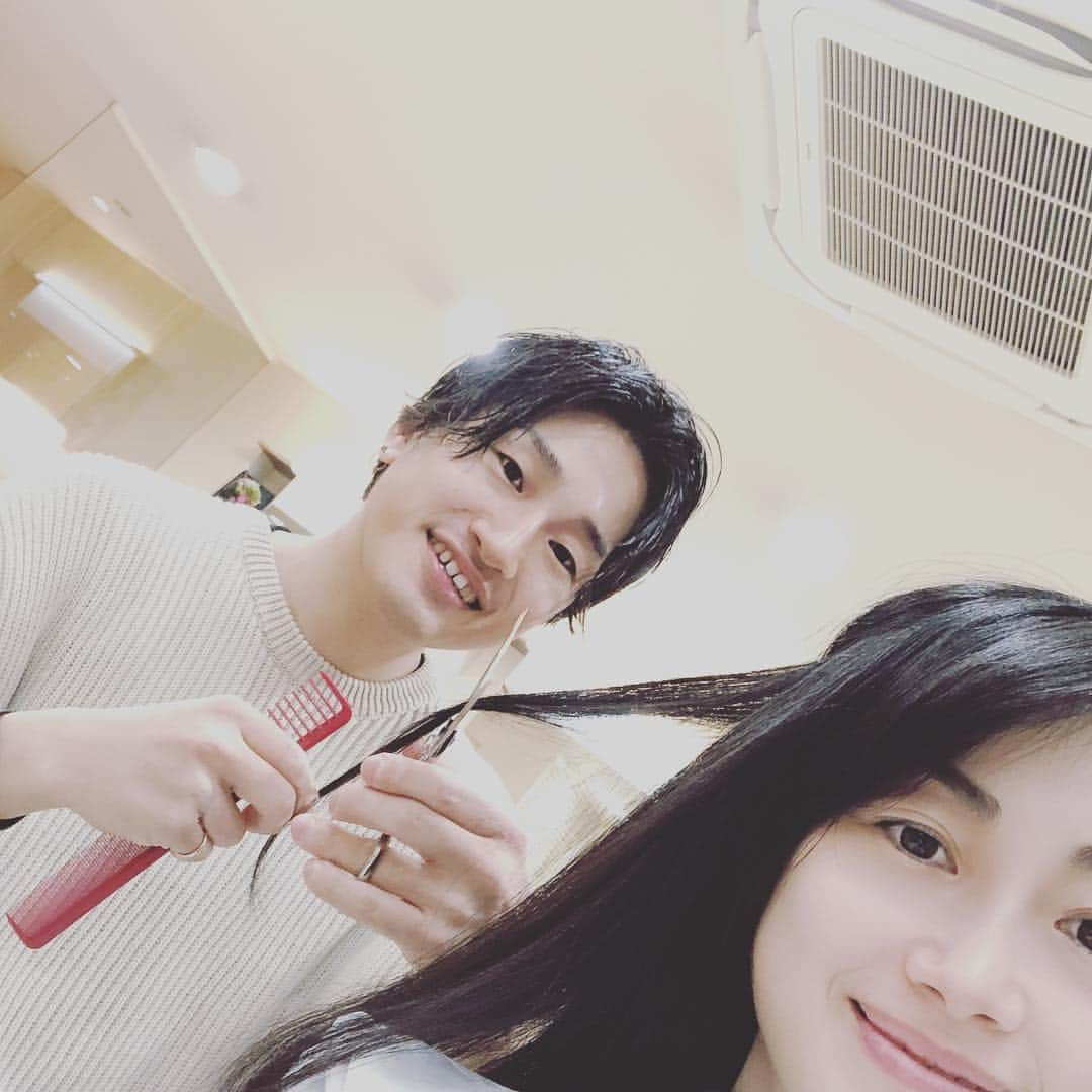 肘井美佳さんのインスタグラム写真 - (肘井美佳Instagram)「It’s fun to go to the hair salon:) 美容室に行くのは楽しい。  animus(アニムス)@原宿 東京都渋谷区神宮前6-6-8  #hairsalon #animus # Harajuku #アニムスの中山さんです #どこに行こうか迷った際は是非 #雄弁であり寡黙 #どんな要望にも対応 #もしかしたらこれが平成最後だったかも」4月19日 10時46分 - mikahijii