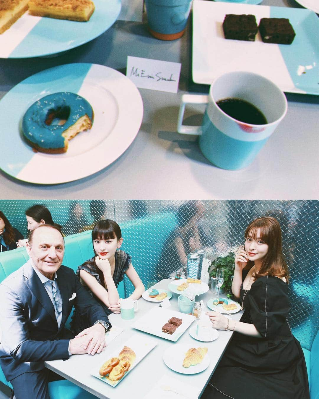 鈴木えみさんのインスタグラム写真 - (鈴木えみInstagram)「@tiffanyandco が原宿キャットストリートに、日本初となるコンセプトストア「TIFFANY＠CAT STREET」をオープン❣️ 最上階に併設されている「Tiffany Blue Box Cafe」で、リアル「ティファニーで朝食を」体験をしてきました💃🏼😎☕️ Tiffanyの社長と、同じテーブルには野崎萌香ちゃん🍴（社長とのツーショットがまるで商談中...🤨😂実際は指輪を萌香ちゃんに見せようとした瞬間です💍） 最新のジュエリーコレクションをはじめ、“Tiffany Everyday”のホーム&アクセサリー、ここでしか手に入らない限定商品など、Tiffanyの世界観をじっくり味わえる空間💕 本日4月19日より、3年間の期間限定でオープンです💙 #TiffanyxCatStreet . 👗 @missoni 📷 @wataru_fukaya」4月19日 10時51分 - emisuzuki_official