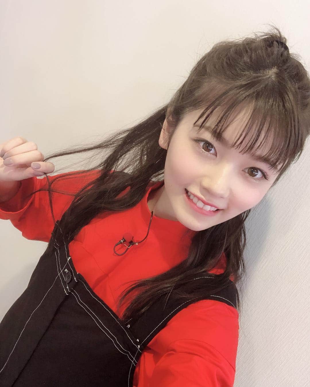 小芝風花さんのインスタグラム写真 小芝風花instagram お知らせです 本日 4月19日 金 テレビ朝日 25 オスカル はなきんリサーチ 今回は 平成生まれの面白い芸人さん をリサーチしております ぜひご覧ください オスカルはなきんリサーチ