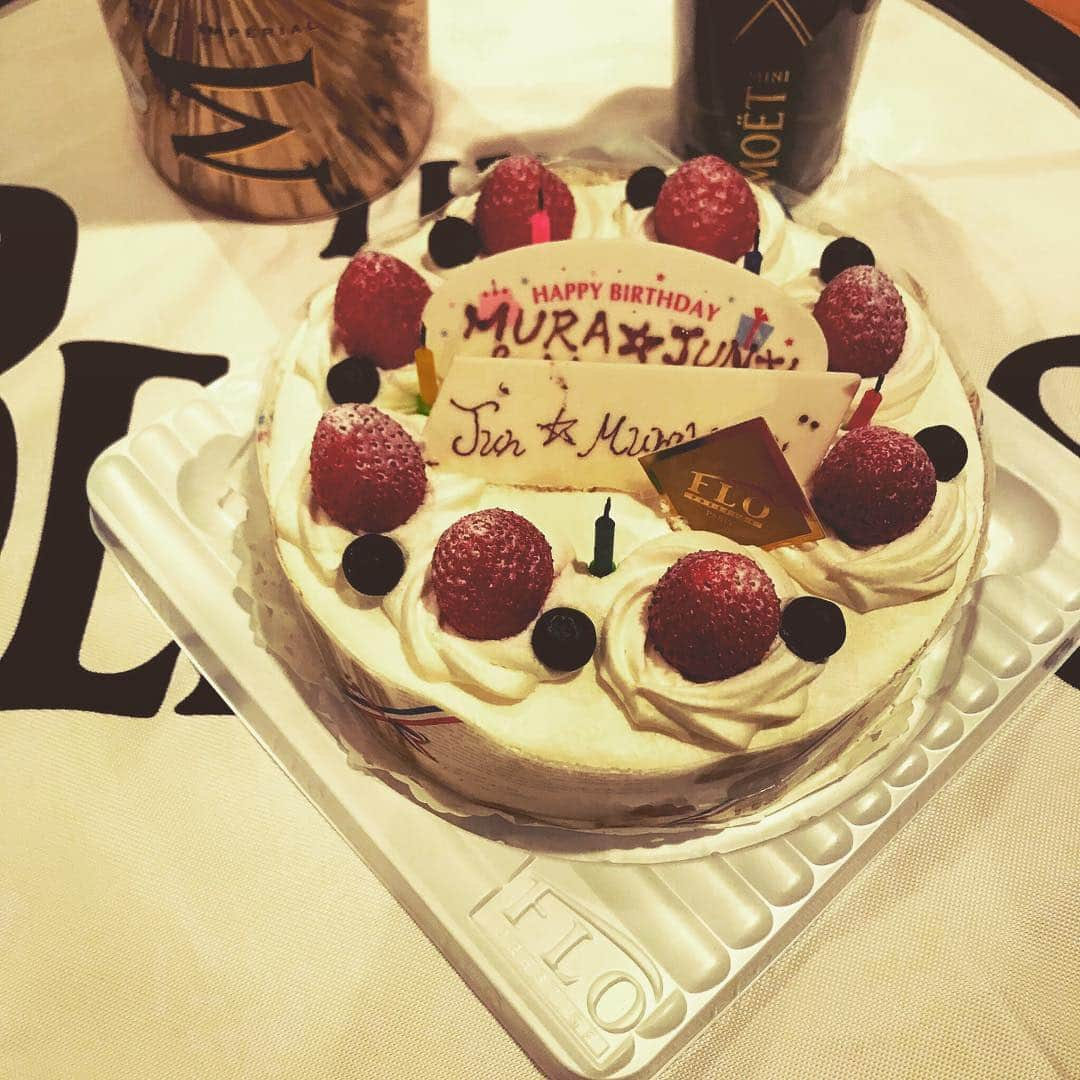 村山☆潤さんのインスタグラム写真 - (村山☆潤Instagram)「お祝いしてもらいました😋」4月19日 3時48分 - jun_murayama_official