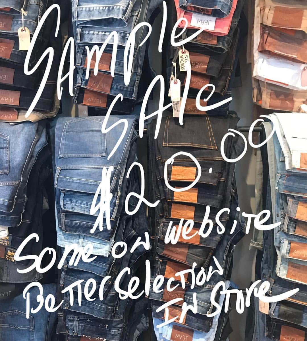 のインスタグラム：「Sample Sale $20 one of a kind fabrics and washes in all fits and sizes. Great selection in the store but we have a few on line as well. They will not last @chicminyc @nyc_sample_sales @samplesalemom @samplesalestalker @sample_sales_nyc #samplesale #samplesalenyc #sale #jeans #denim #denimsale #denimsale」