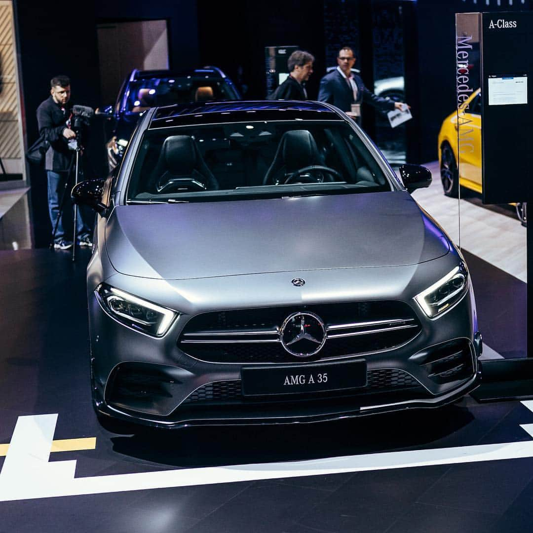 メルセデス・ベンツさんのインスタグラム写真 - (メルセデス・ベンツInstagram)「It’s finally time for a recap of our exciting @nyautoshow lineup! Which model are you the most excited for so far?  #NYIAS #NYIAS2019 #MercedesBenz #GLS #EQC #SwitchtoEQ #CLA #GClass #AClass #GTR [Mercedes-Benz GLS 580 4MATIC |  Kraftstoffverbrauch kombiniert: 10,0–9,8 l/100 km | CO₂-Emissionen: 229-224 g/km | mb4.me/RechtlicherHinweis] [Mercedes-AMG A 35 4MATIC Saloon | Kraftstoffverbrauch kombiniert: 7,3-7,2 | CO₂-Emissionen kombiniert: 167-164 g/km | mb4.me/RechtlicherHinweis] [Mercedes-AMG CLA 35 4MATIC Coupé | Kraftstoffverbrauch kombiniert: 7,3-7,2 | CO₂-Emissionen kombiniert: 167-164 g/km | mb4.me/RechtlicherHinweis] [Mercedes-Benz EQC 400 4MATIC Edition 1886 | Stromverbrauch kombiniert: 20,8-19,7 kWh/100 km | CO₂-Emissionen kombiniert: 0 g/km | mb4.me/nefz-electric] [Mercedes-AMG G 63 | Kraftstoffverbrauch kombiniert: 13,1 | CO₂-Emissionen kombiniert: 299 g/km | mb4.me/RechtlicherHinweis] [Mercedes-AMG GT R | Kraftstoffverbrauch kombiniert: 12,4 | CO₂-Emissionen kombiniert: 284 g/km | mb4.me/RechtlicherHinweis] [Mercedes-AMG GT 63 S 4MATIC+ 4-Door Coupé| Kraftstoffverbrauch kombiniert: 11,3 | CO₂-Emissionen kombiniert: 257 g/km | mb4.me/RechtlicherHinweis]」4月19日 4時29分 - mercedesbenz