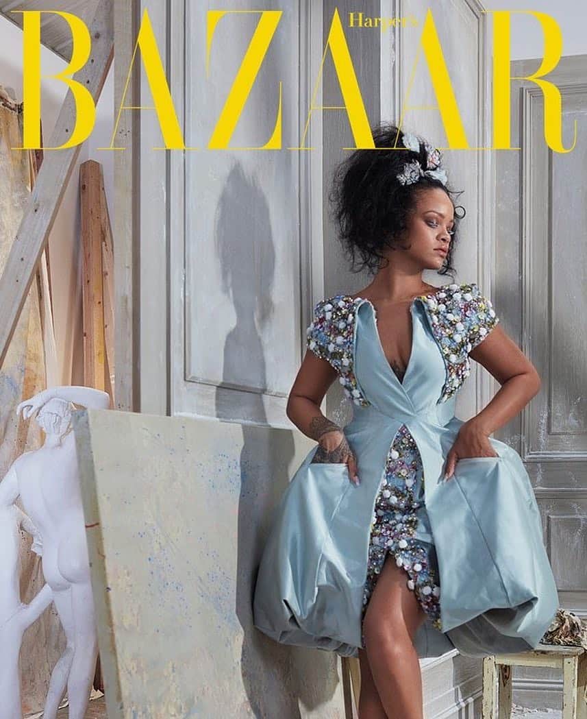 ShopBAZAARさんのインスタグラム写真 - (ShopBAZAARInstagram)「From the pages of Harper's BAZAAR, straight to your closet—shop the May issue's most coveted! Link in bio. #ShopBAZAAR #Rihanna  Fashion Editor: Miguel Enamorado Photograph by Dennis Leupold」4月19日 4時38分 - shopbazaar