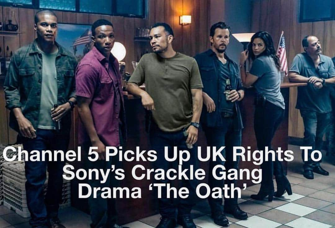 50セントさんのインスタグラム写真 - (50セントInstagram)「The Oath is coming to the U.K. Viacom owned channel 5 has picked up THE OATH produced by 😆you already know. #lecheminduroi #bransoncognac」4月19日 5時56分 - 50cent