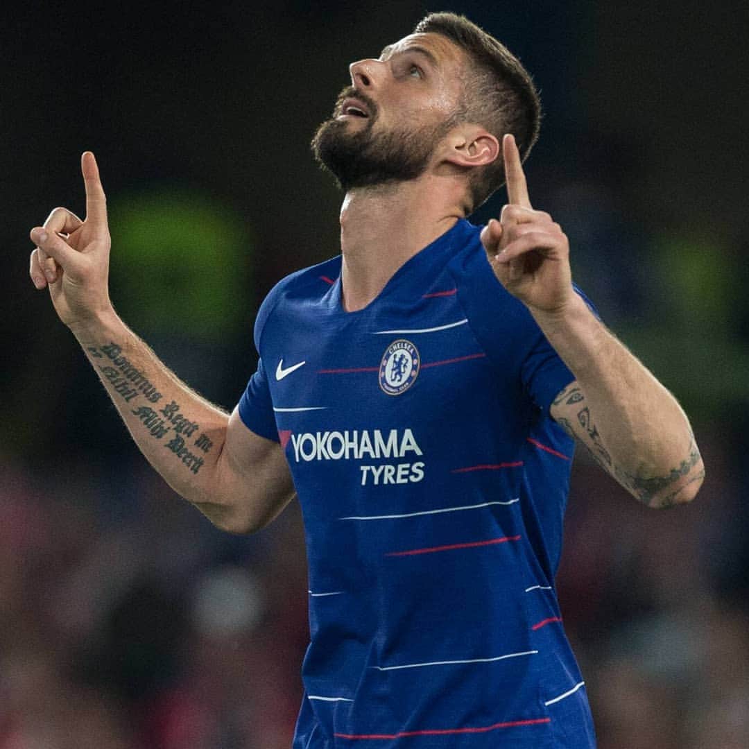 FIFAワールドカップさんのインスタグラム写真 - (FIFAワールドカップInstagram)「2018 FIFA #WorldCup winner Olivier Giroud is the first @chelseafc player to score 10 goals in a single season in European football. 🇫🇷💪」4月19日 6時10分 - fifaworldcup