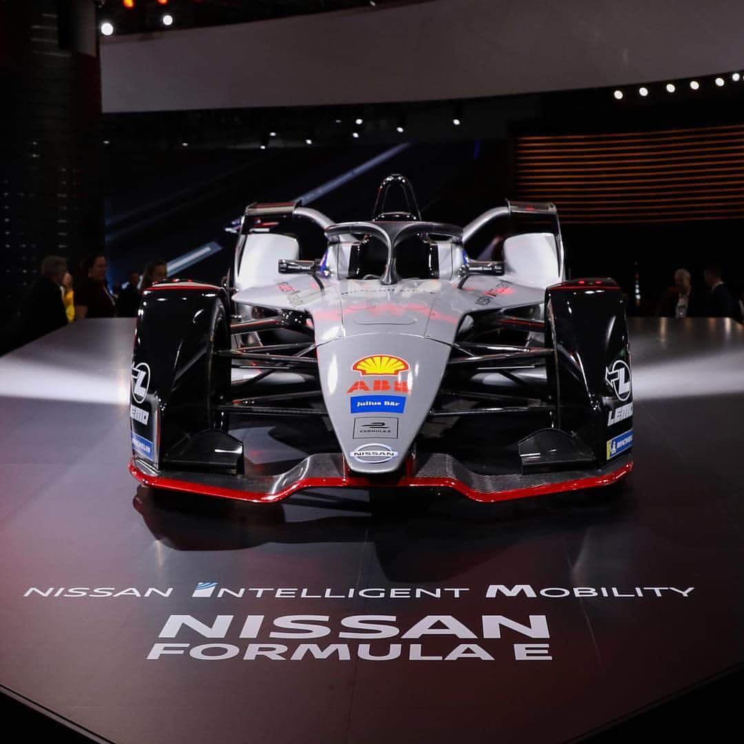 Nissanさんのインスタグラム写真 - (NissanInstagram)「The #NissanLEAF #NISMO RC and GT-R50 by Italdesign make their grand debut at the NY Auto Show, while the #Nissan #FormulaE makes its official return. #NYIAS」4月19日 7時21分 - nissan