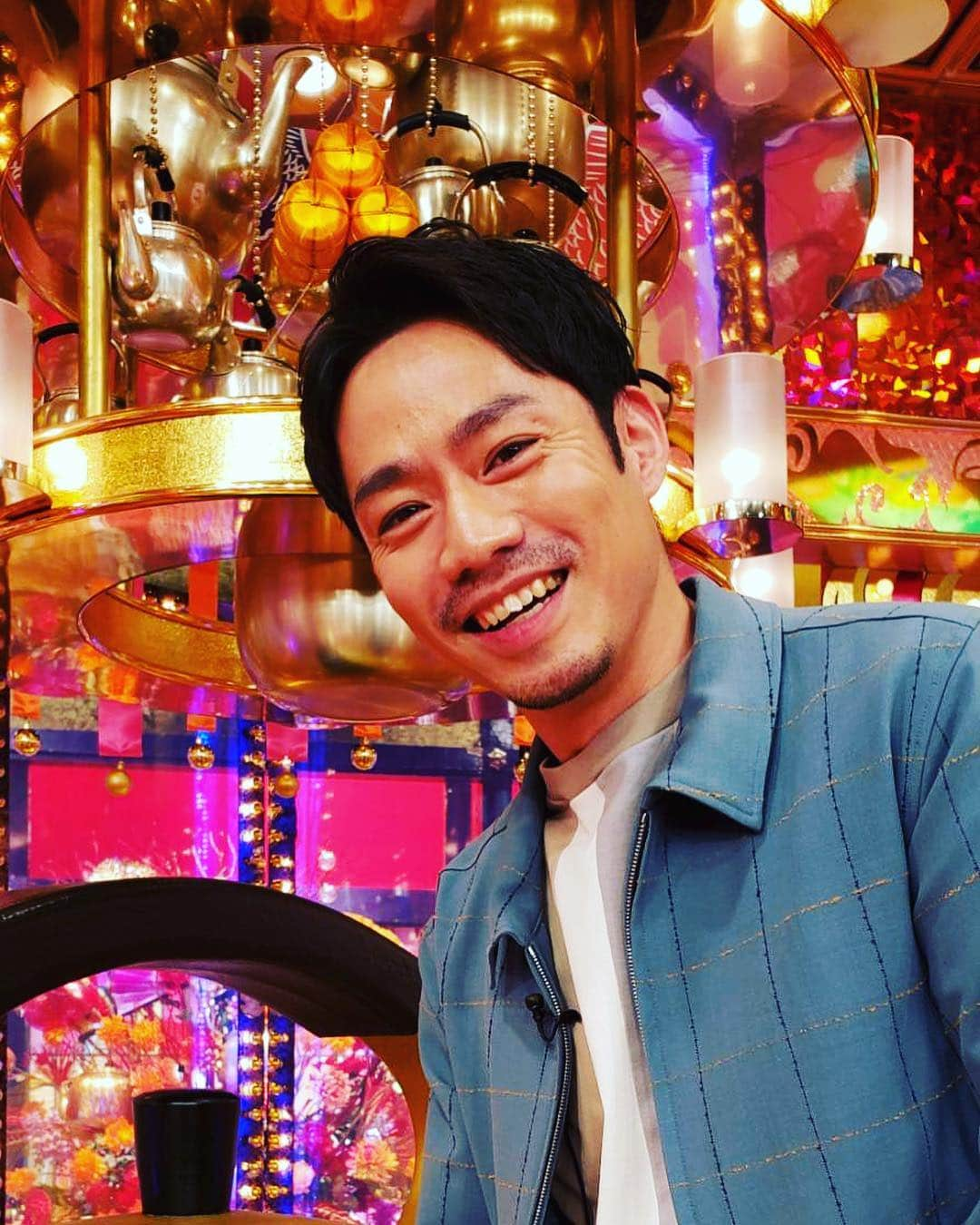 日本テレビ「沸騰ワード10」さんのインスタグラム写真 - (日本テレビ「沸騰ワード10」Instagram)「今日よる7時〜❗️髙橋大輔さん出演します😆そして、髙橋大輔さん出演『氷艶 hyoen 2019 –月光かりの如く– 』がチケット発売中⛸フィギュアスケート×源氏物語という面白い内容です🤣ぜひ⛸©︎日本テレビ 日時:7月26日(金)、7月27日(土) 、7月28日(日) 会場:横浜アリーナ #沸騰ワード10  #バナナマン #髙橋大輔  #氷艶」4月19日 7時26分 - futtou_ntv_official