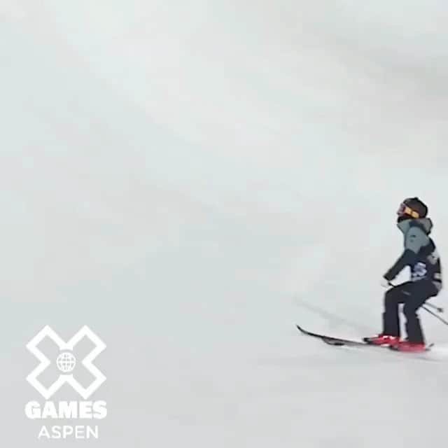 小野塚彩那のインスタグラム：「2018/4/18 Happy National High Five day🙌🏻❤️ @xgames @highfivesski」