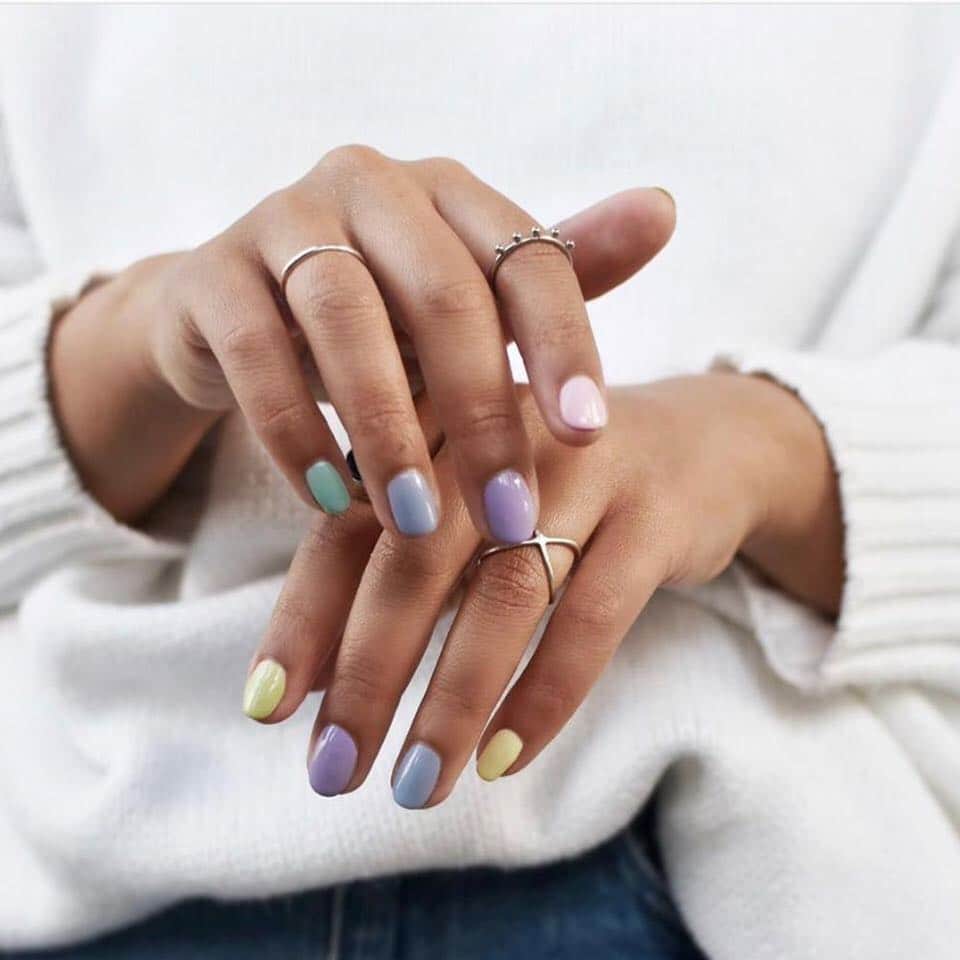 OPIさんのインスタグラム写真 - (OPIInstagram)「Are your nails Easter ready 🐣🐰👒? We're #OPIObsessed with your pastels @anouknailedit⁣ #ColorIsTheAnswer⁣⠀ ⁣⠀ ⁣⠀ #spring #easter #cute #pastelnails #nailpolish」4月19日 9時14分 - opi