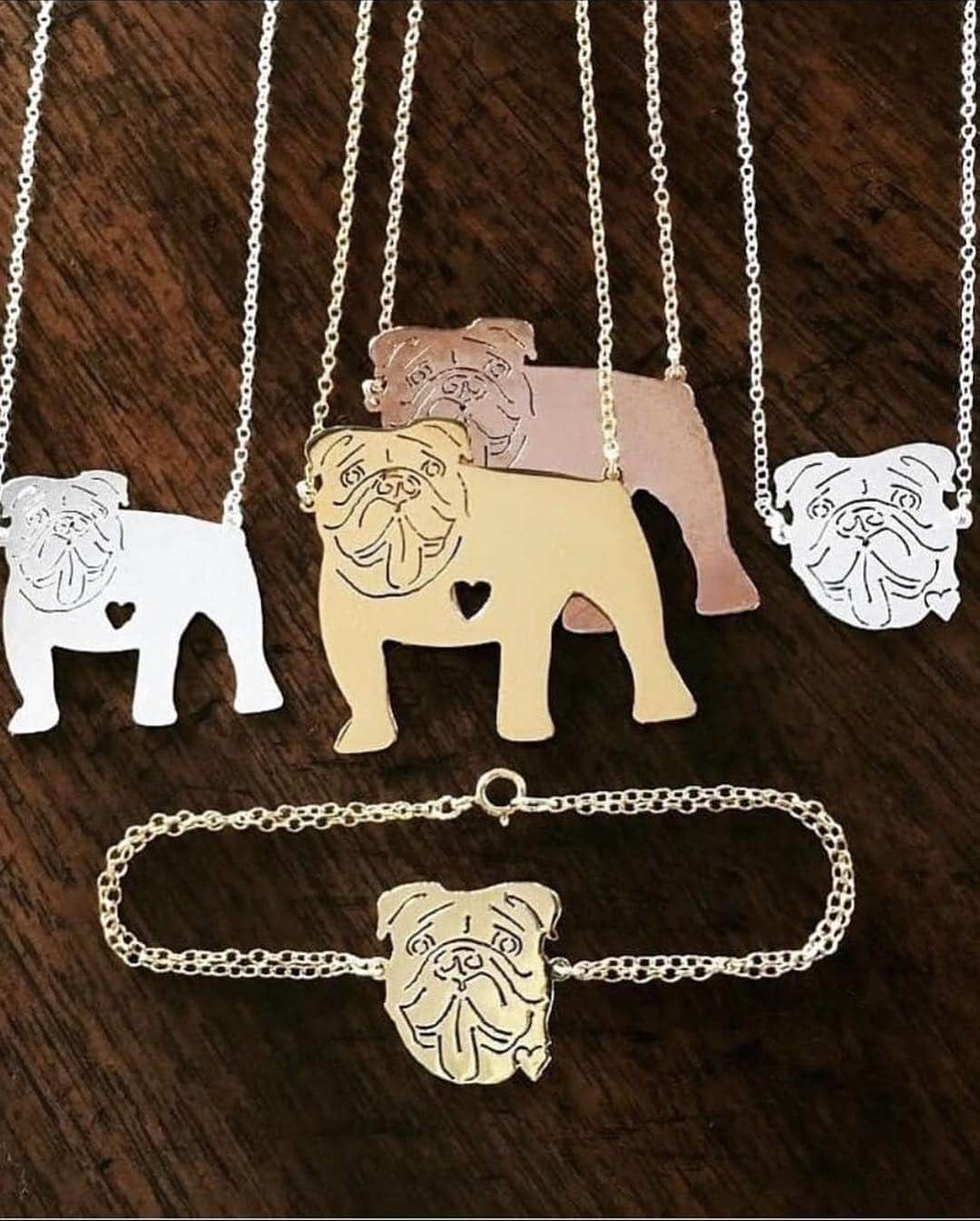 Bodhi & Butters & Bubbahさんのインスタグラム写真 - (Bodhi & Butters & BubbahInstagram)「Guys don’t forget @siennasagedesigns has BULLDOG stud earrings!  And necklaces!  And a bracelet! 😍😍😍 We LOVE this account and these products! 💕 Go follow them!  Direct link in her bio!  Perfect for Bulldog Mother’s Day coming up!!! . . . . #beautiful #bulldog #jewelry #love #bestoftheday #dogsofinstagram #puppy #girl #bestfriend #blonde #cute #gold」4月19日 9時55分 - keonistuff