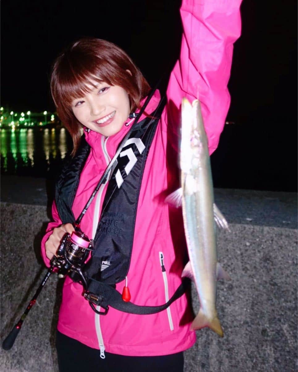 秋丸美帆さんのインスタグラム写真 - (秋丸美帆Instagram)「Love カマス❤️❤️❤️ 美味しすぎる！！！ . #fishing #lure #lurefishing #oita #kyushu #九州 #大分 #釣り #ライトゲーム #月下美人」4月19日 20時15分 - mippy34