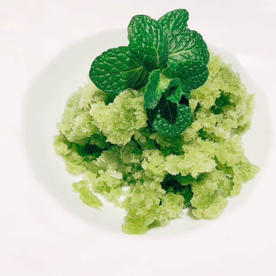 梅園アマンダのグルメインスタ