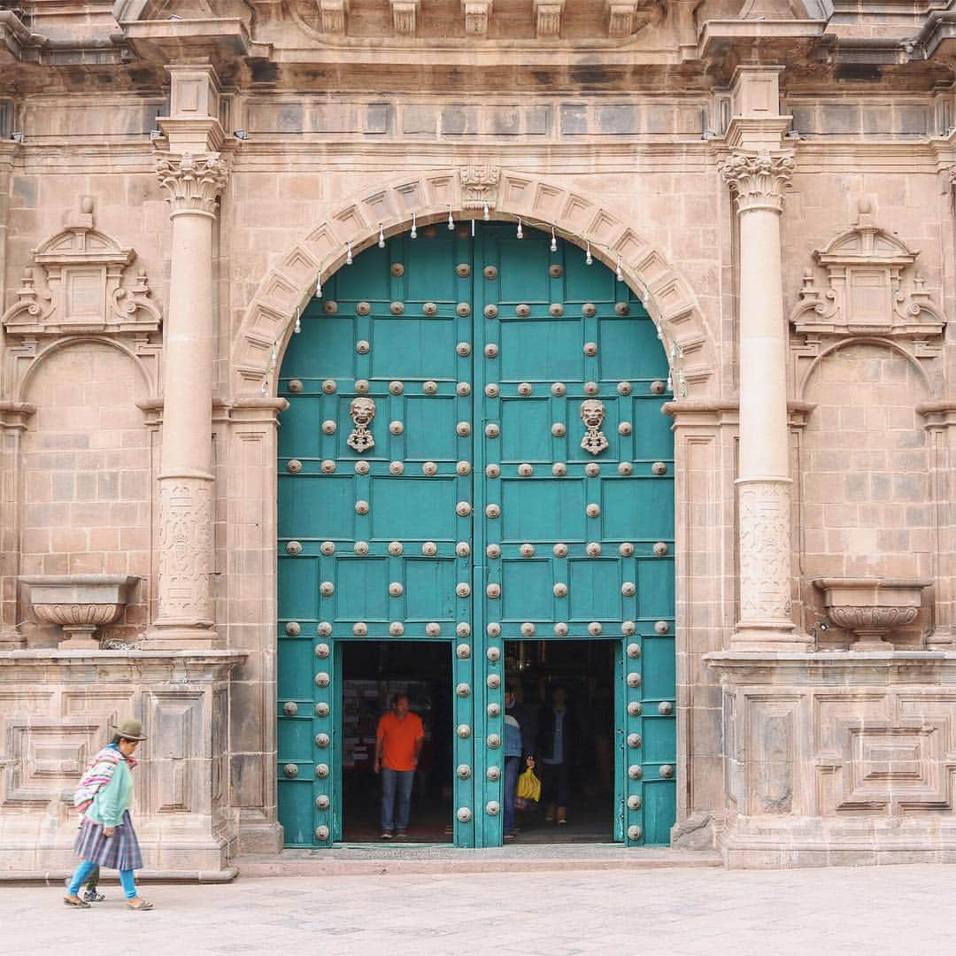 KEINA HIGASHIDEさんのインスタグラム写真 - (KEINA HIGASHIDEInstagram)「またペルー行きたいな。 Quiero ir al peru.  Cusco Cathedral, 2016  #peru #cusco」4月19日 12時25分 - keina_higashide